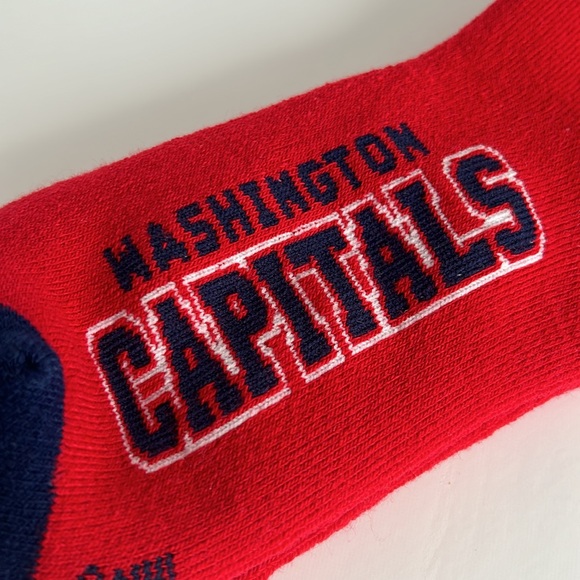 Washington Capitals Team Socks Size Large Mens 10-13 New With Tag - Picture 5 of 10